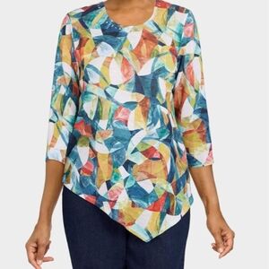 Cool Blouse Assym Hem
